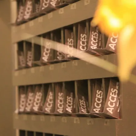 Acces 4* أوستيند